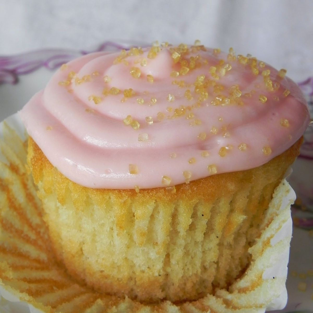 Pink Lemonade Cupcakes