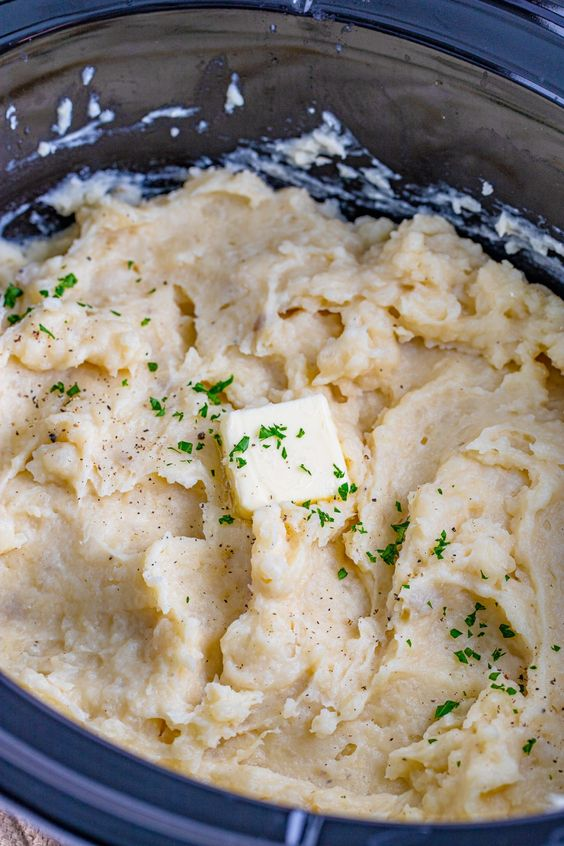 Mashed Potatoes In A Crock Pot – Life Changing!