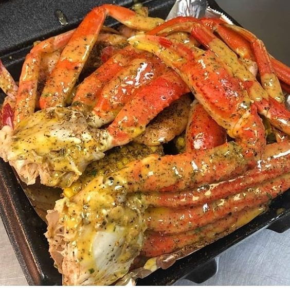 Crab Legs In Butter Sauce