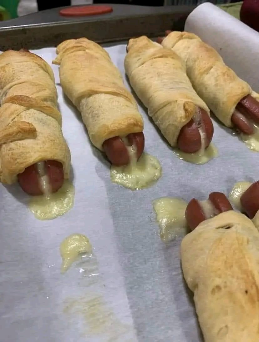 Air fried pigs in a blanket w cheese