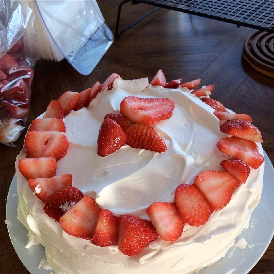 Strawberry Cream Cake