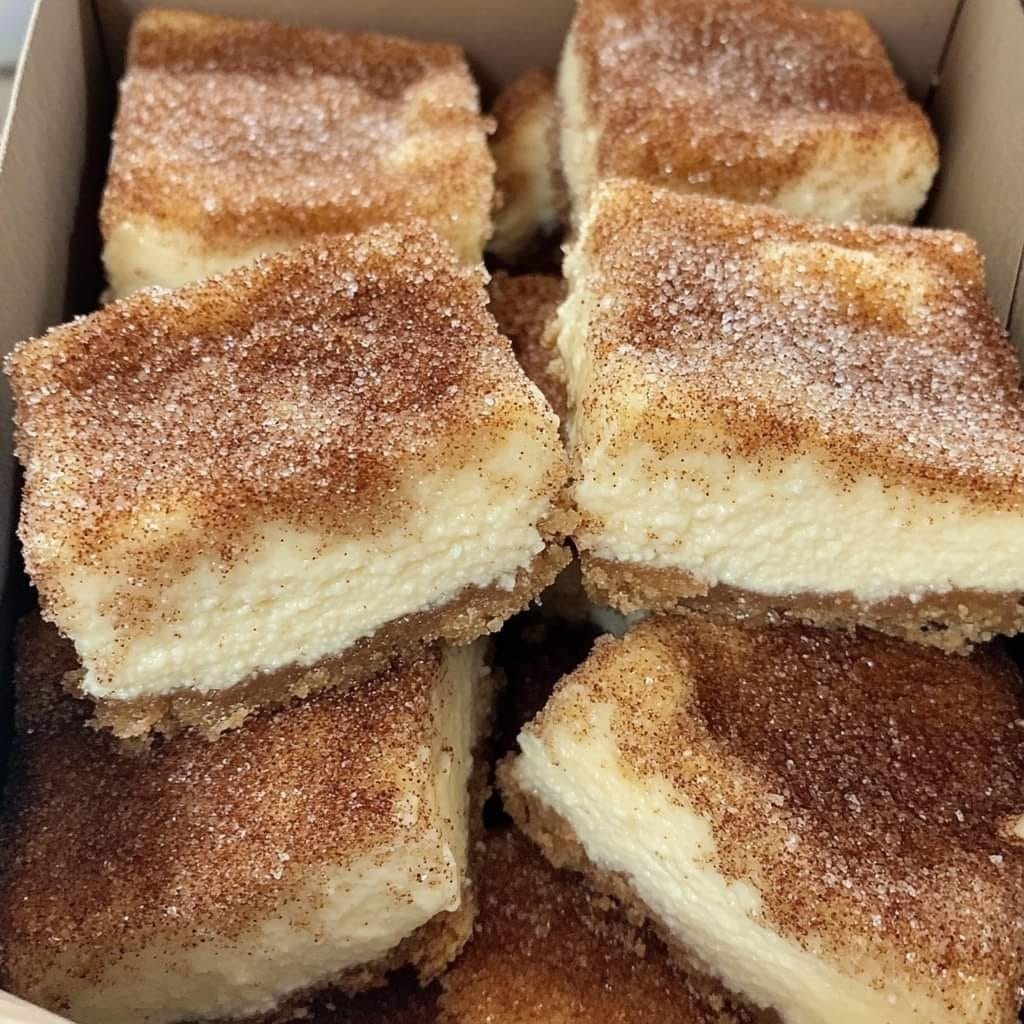 Cinnamon Sugar Cheesecake Bars