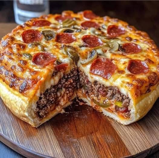 Best HOMEMADE CHICAGO STYLE DEEP DISH PIZZA